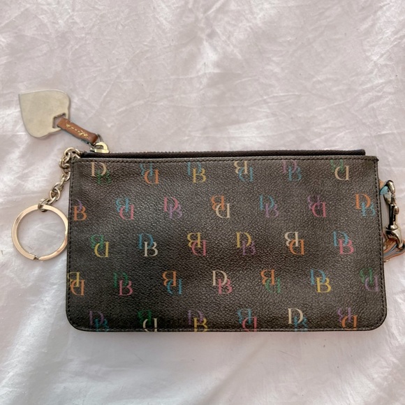 Vintage Dooney & Bourke Wristlet - Picture 6 of 6
